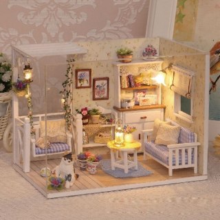 Domek dla lalek drewniany retro do złożenia DIY, lampki LED 13cm, wiek 8+