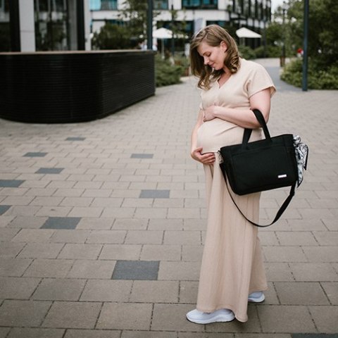 Torba dla mamy do wózka, organizer + przewijak CARMEN Babyono Czarna
